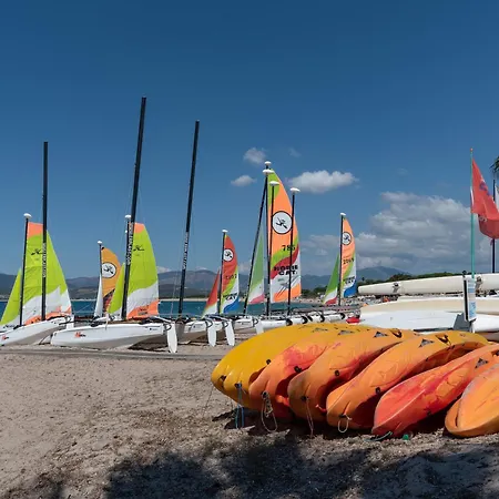 Standing Climatise Vue Apartment